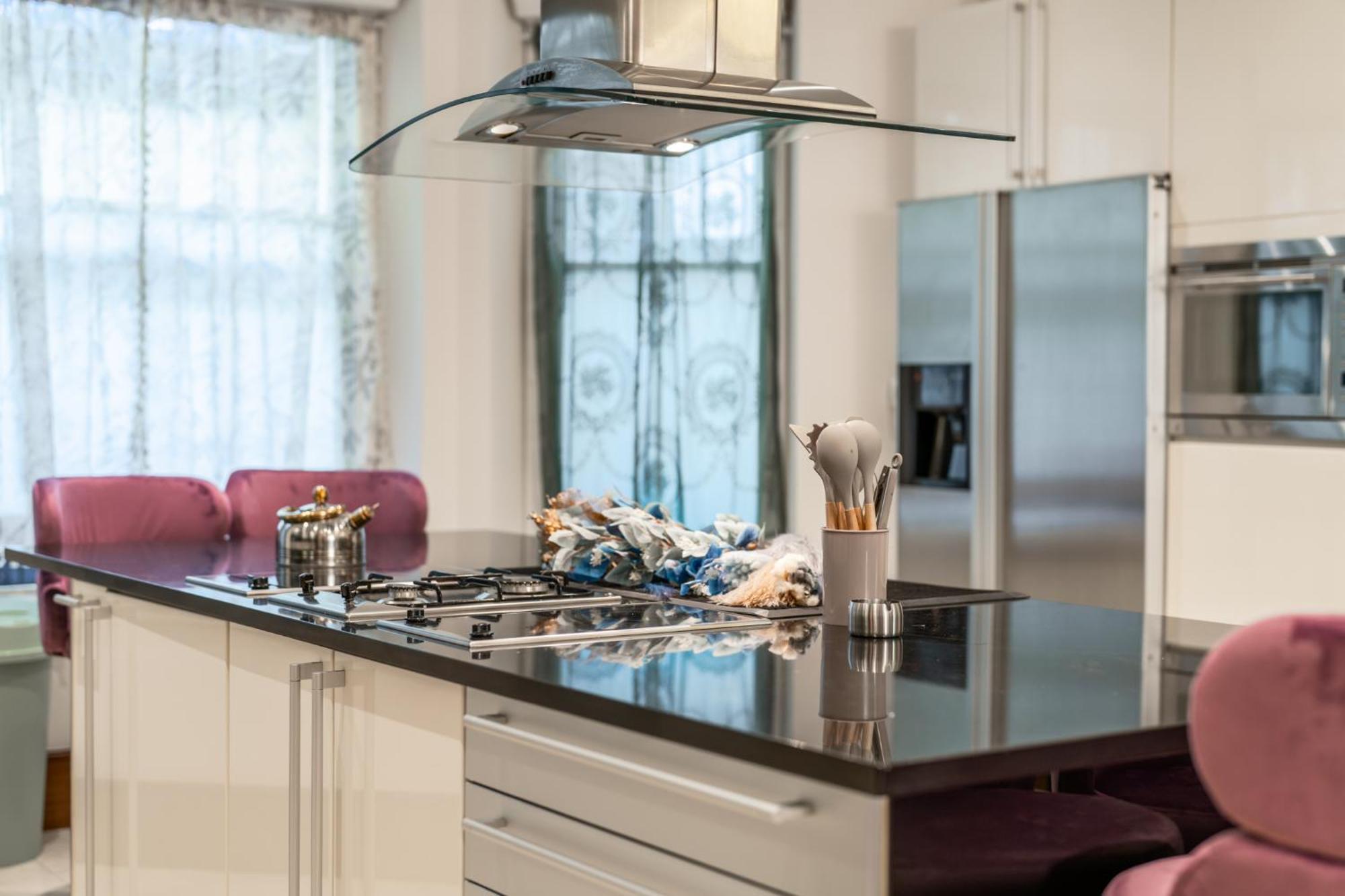 250 Sqm Mega Mansion * Londen