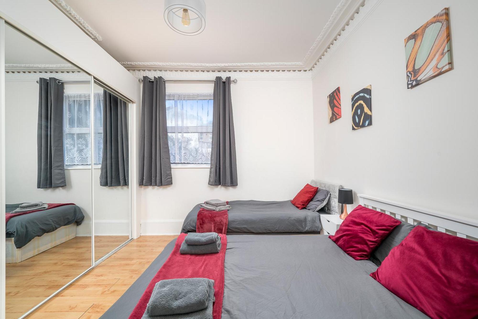 Cozy & Comfy Woodgreen Station Sleeps 6 Appartement Londres