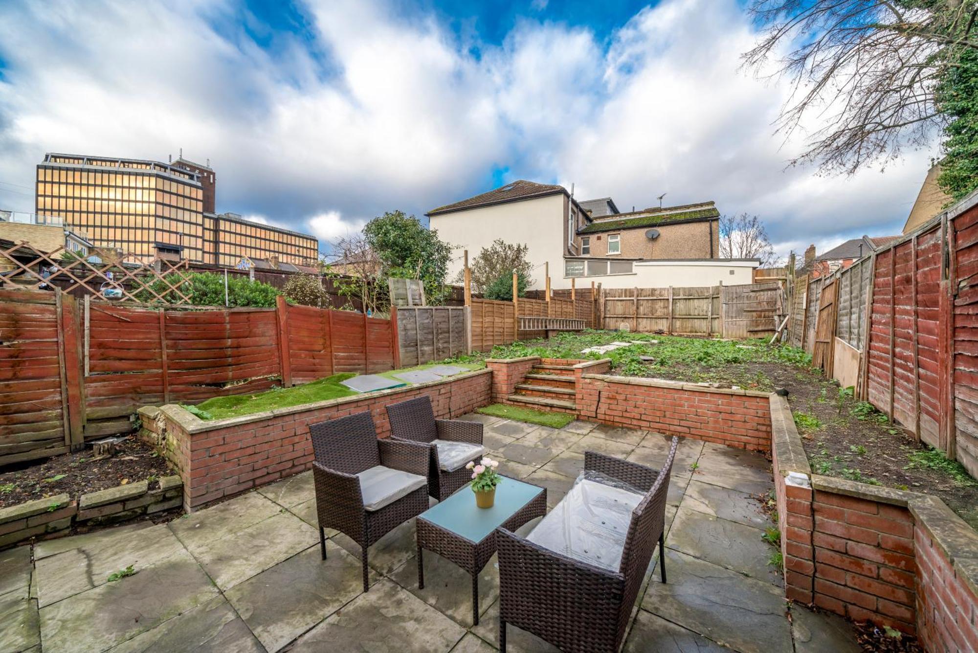 Cozy & Comfy Woodgreen Station Sleeps 6 Appartement *