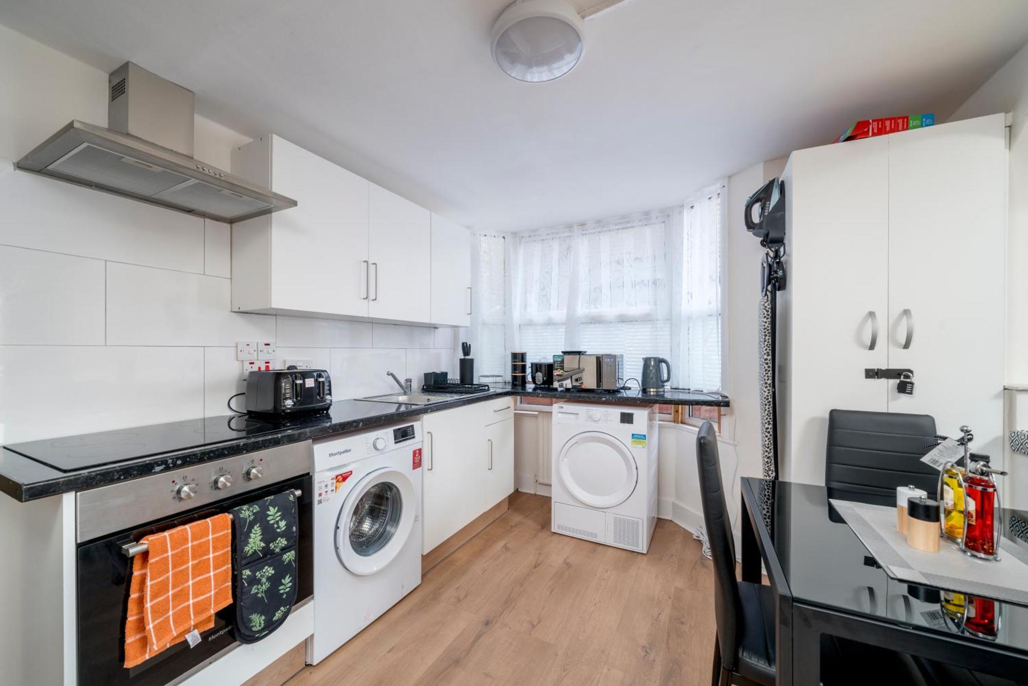 Appartement Cozy & Comfy Woodgreen Station Sleeps 6 Londres