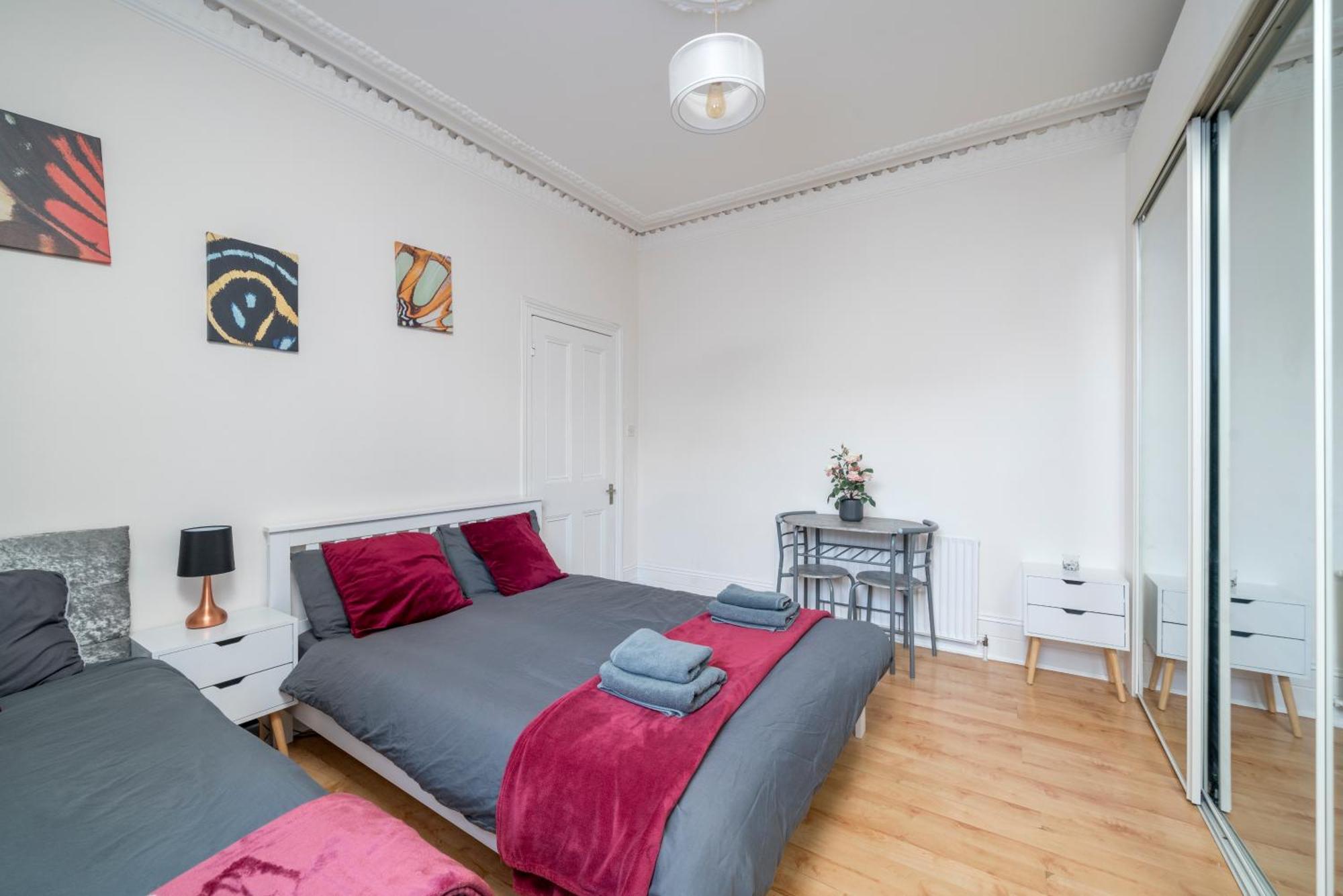 Cozy & Comfy Woodgreen Station Sleeps 6 Appartement