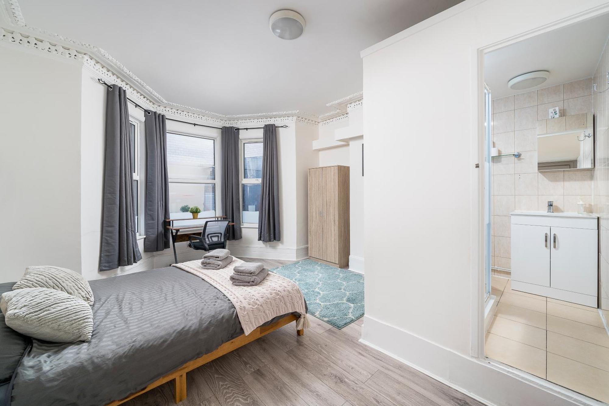 Apartamento Cozy & Comfy Woodgreen Station Sleeps 6
