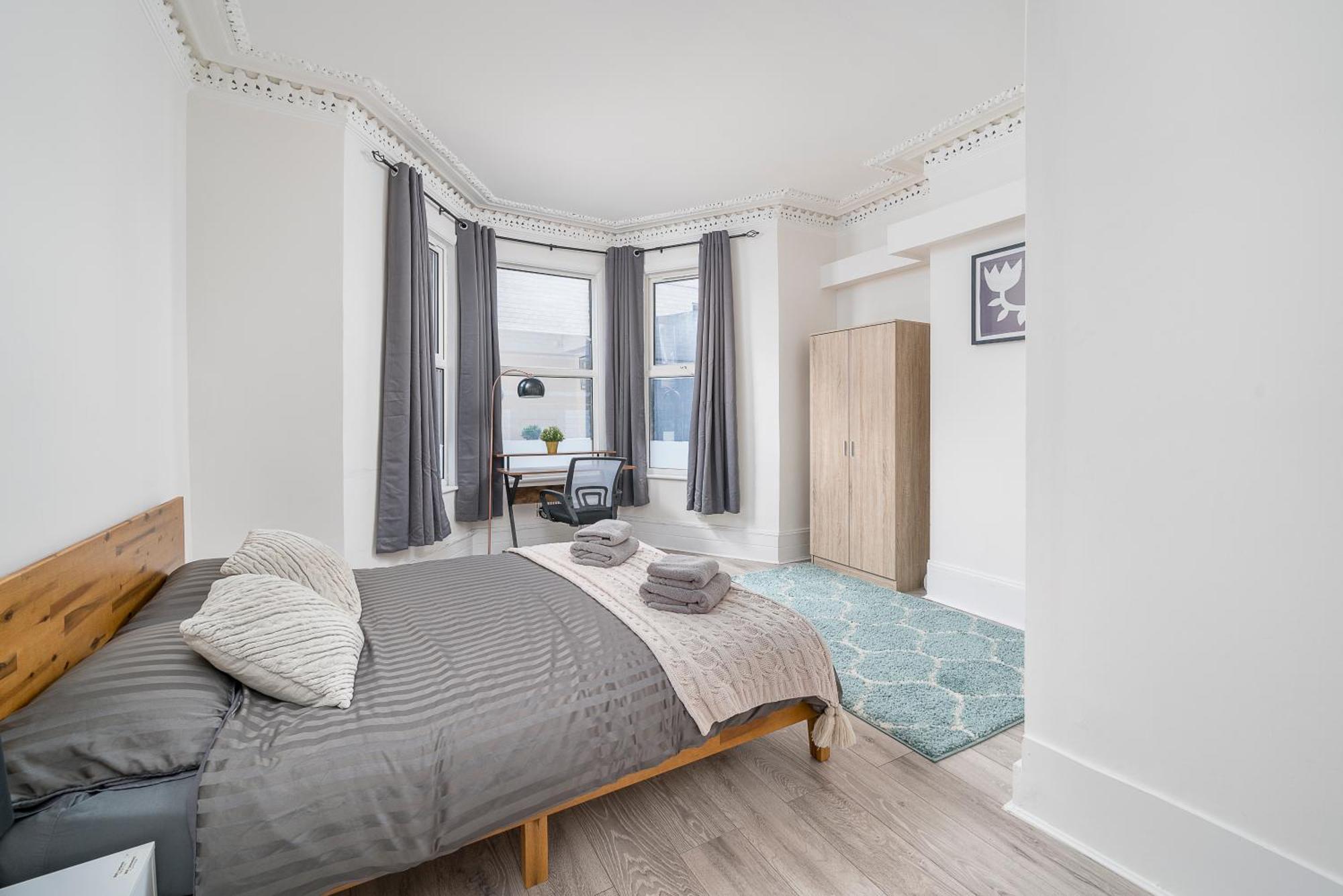 Cozy & Comfy Woodgreen Station Sleeps 6 Apartamento *