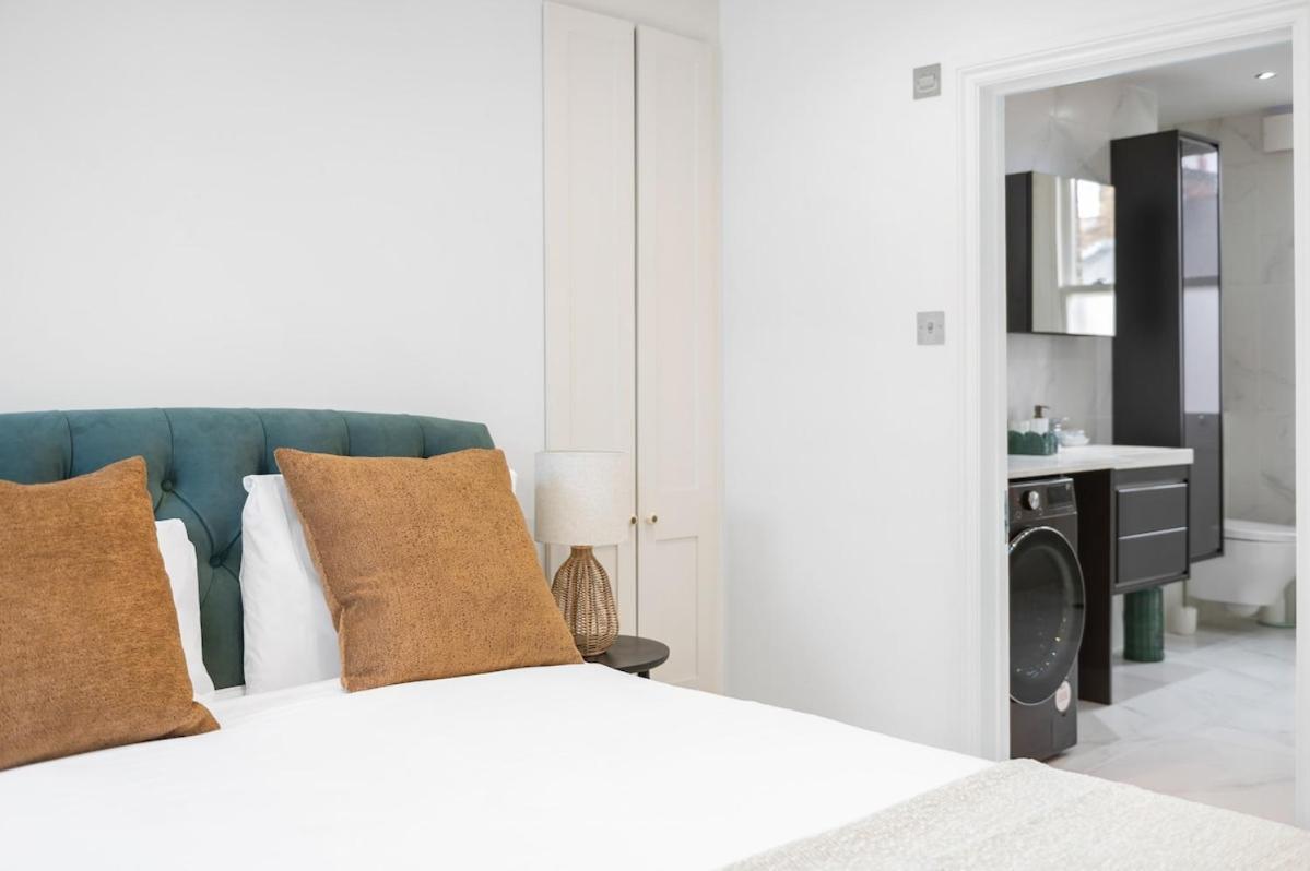 Hébergement de vacances New Stylish 3-bed Pimlico House Near Big Ben