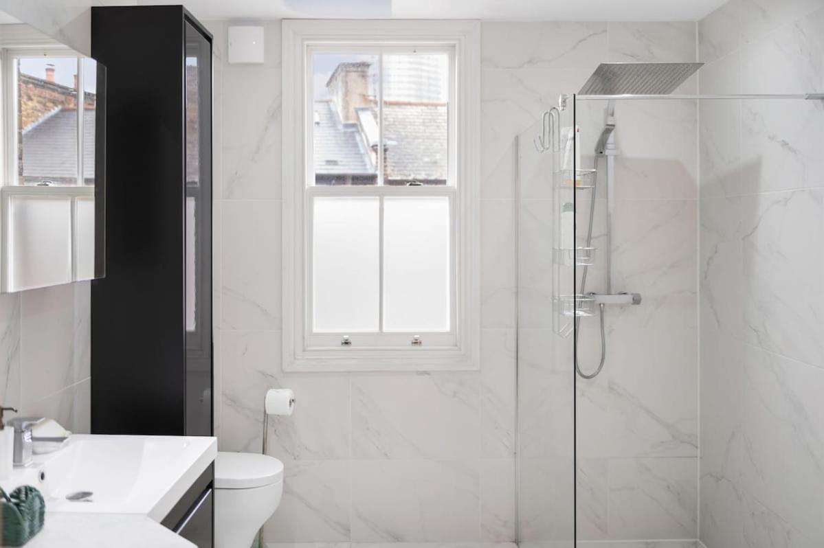 New Stylish 3-bed Pimlico House Near Big Ben Hébergement de vacances Londres