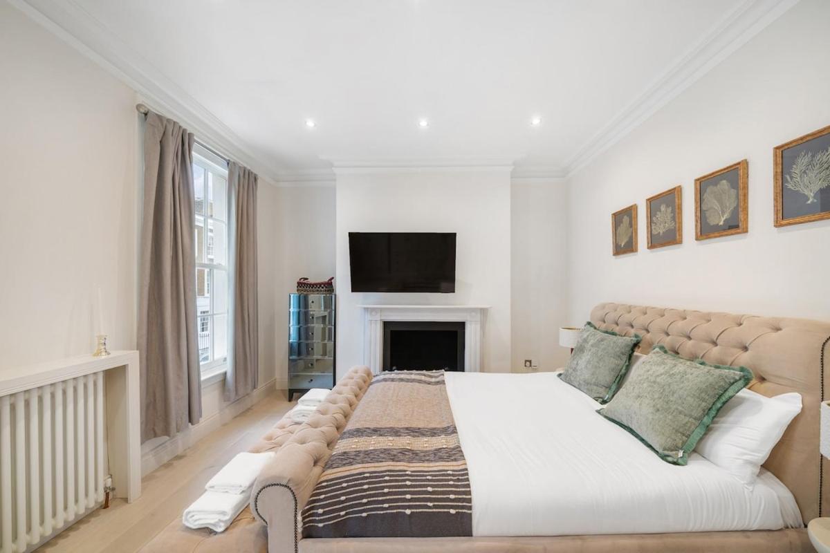 New Stylish 3-bed Pimlico House Near Big Ben