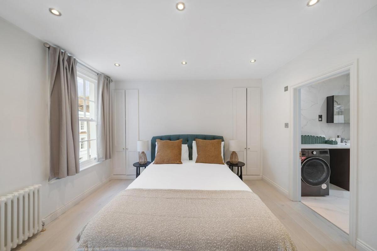 Hébergement de vacances New Stylish 3-bed Pimlico House Near Big Ben Londres
