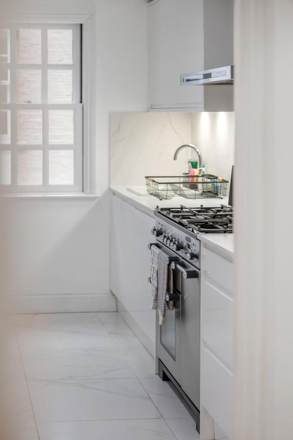 New Stylish 3-bed Pimlico House Near Big Ben Hébergement de vacances Londres