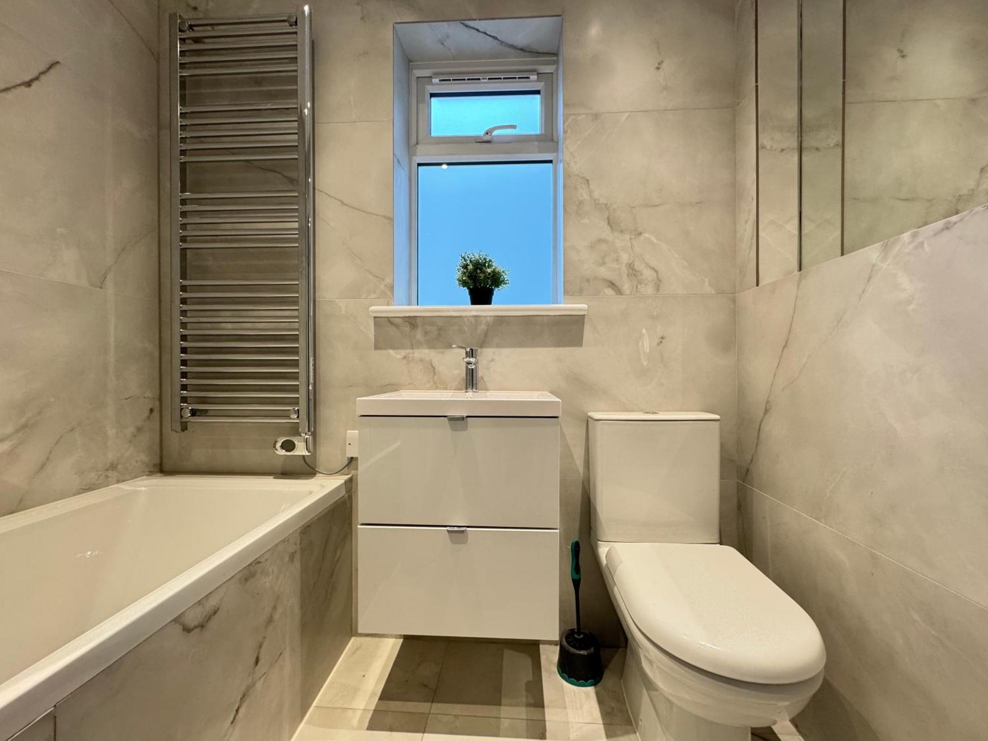 Inviting 4bd With Roof Terrace Nine Elms Appartement *