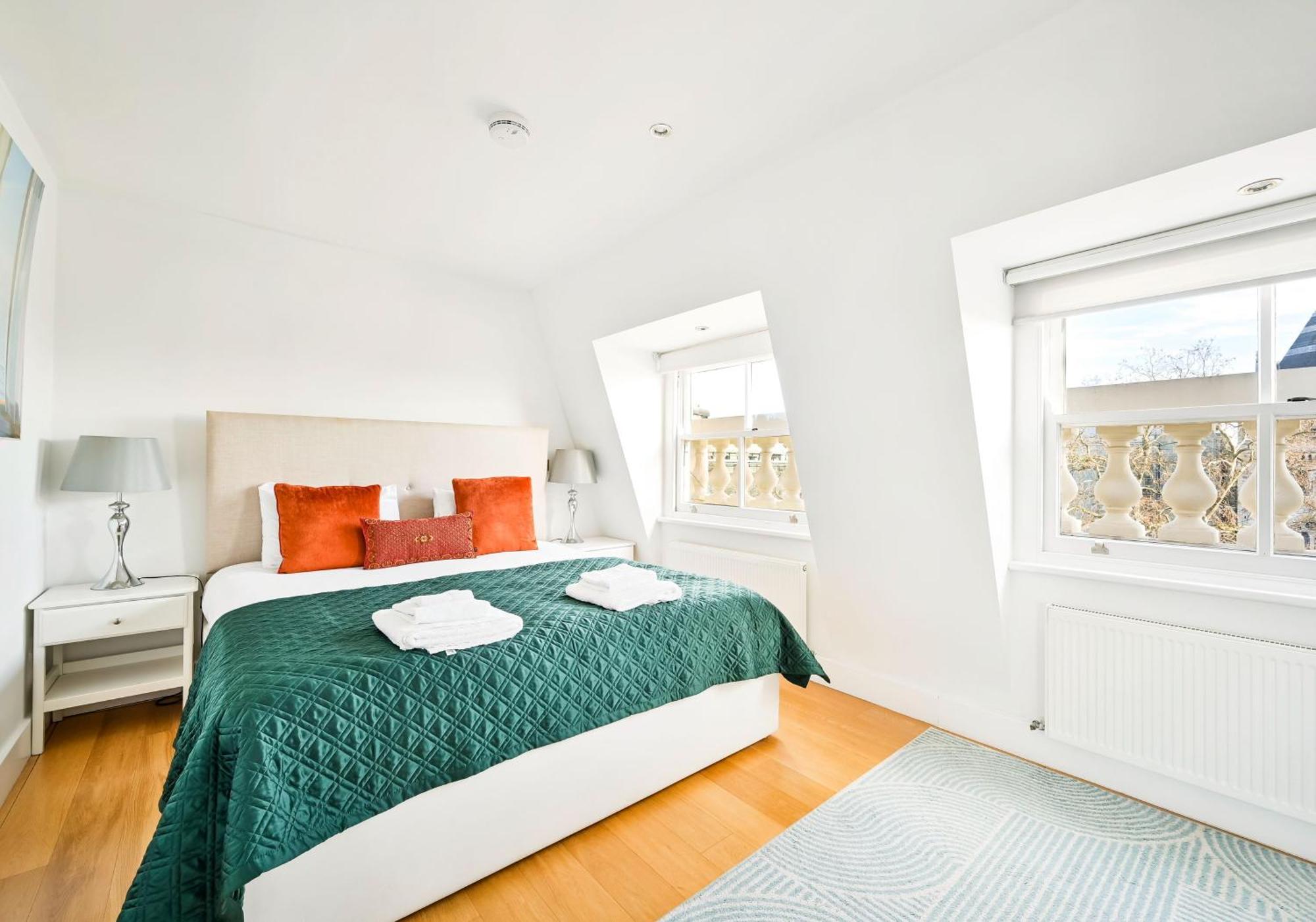 Queen's Gate Penthouse With Views Of The Museum Apartamento Londres