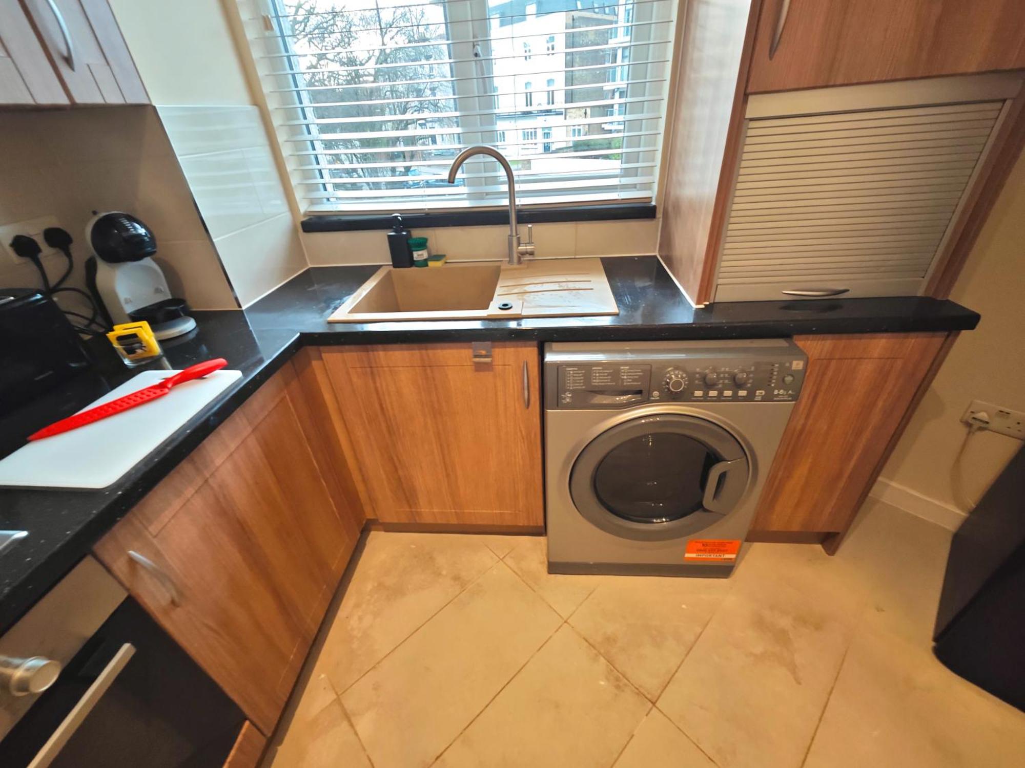Bright And Spacious 2-bedroom Flat Near Emirates Stadium Londen