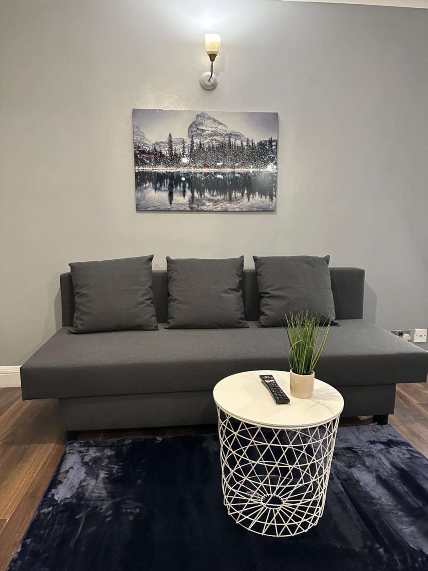 Charming 1 Bedroom Flat With Living In Kings Cross, St Pancras No Lift Londres