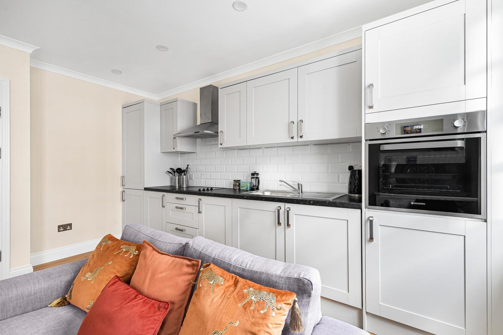 Marylebone With Spacious Kitchen And Living Area