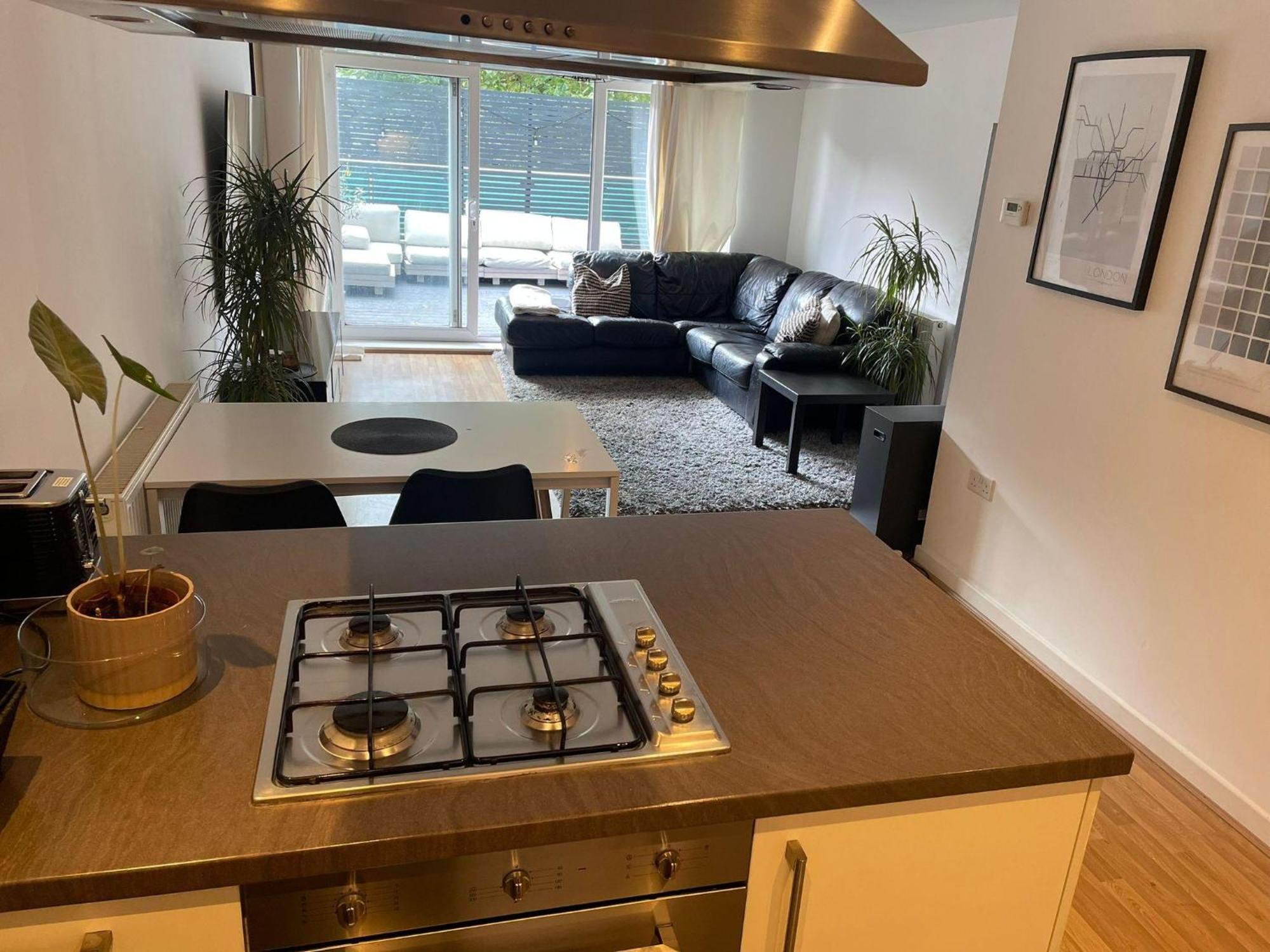 Cosy One Bedroom With Roof Terrace - Charm Appartement *