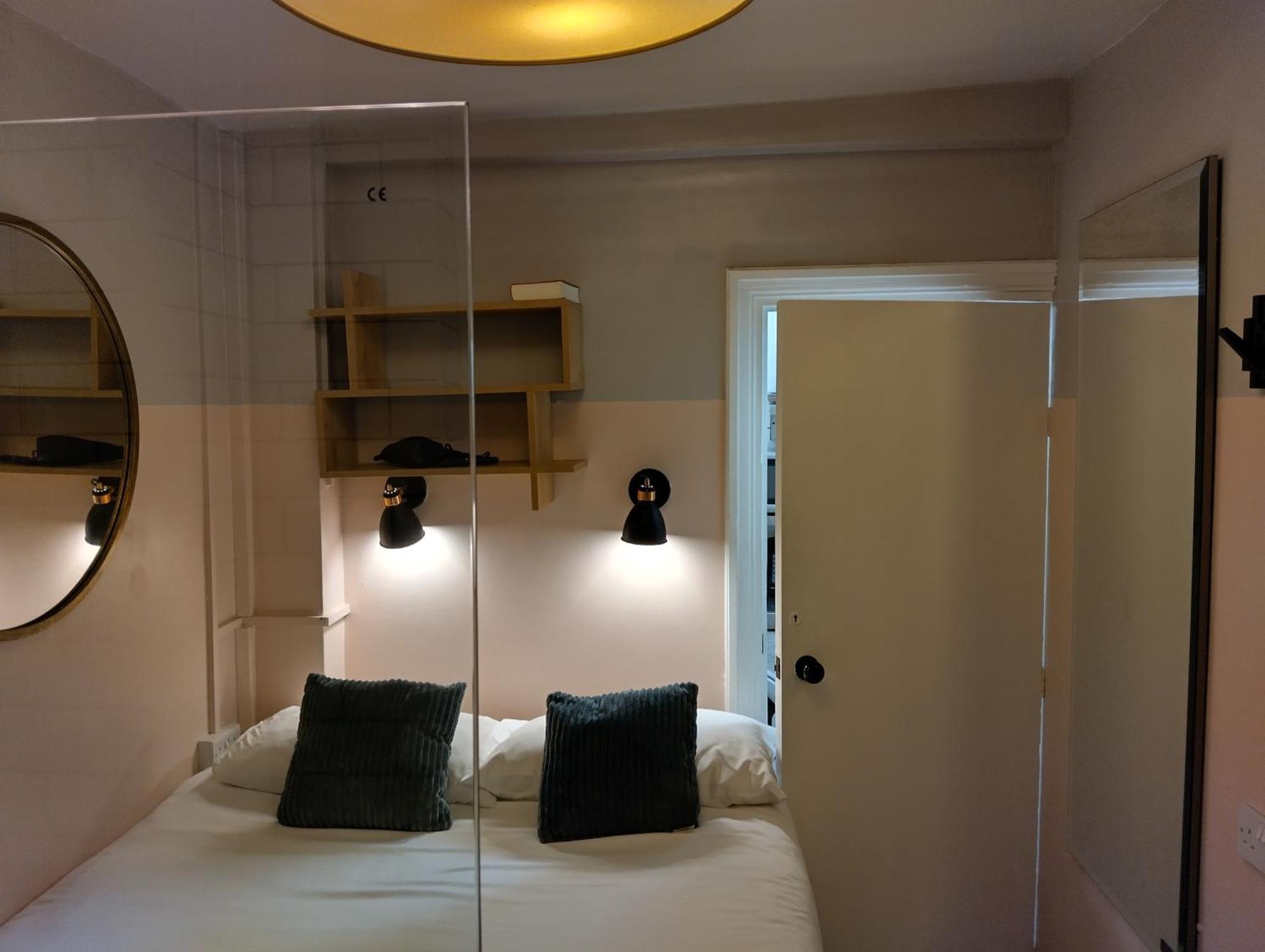 Tiny Space Zone 1 Apartamento Londres