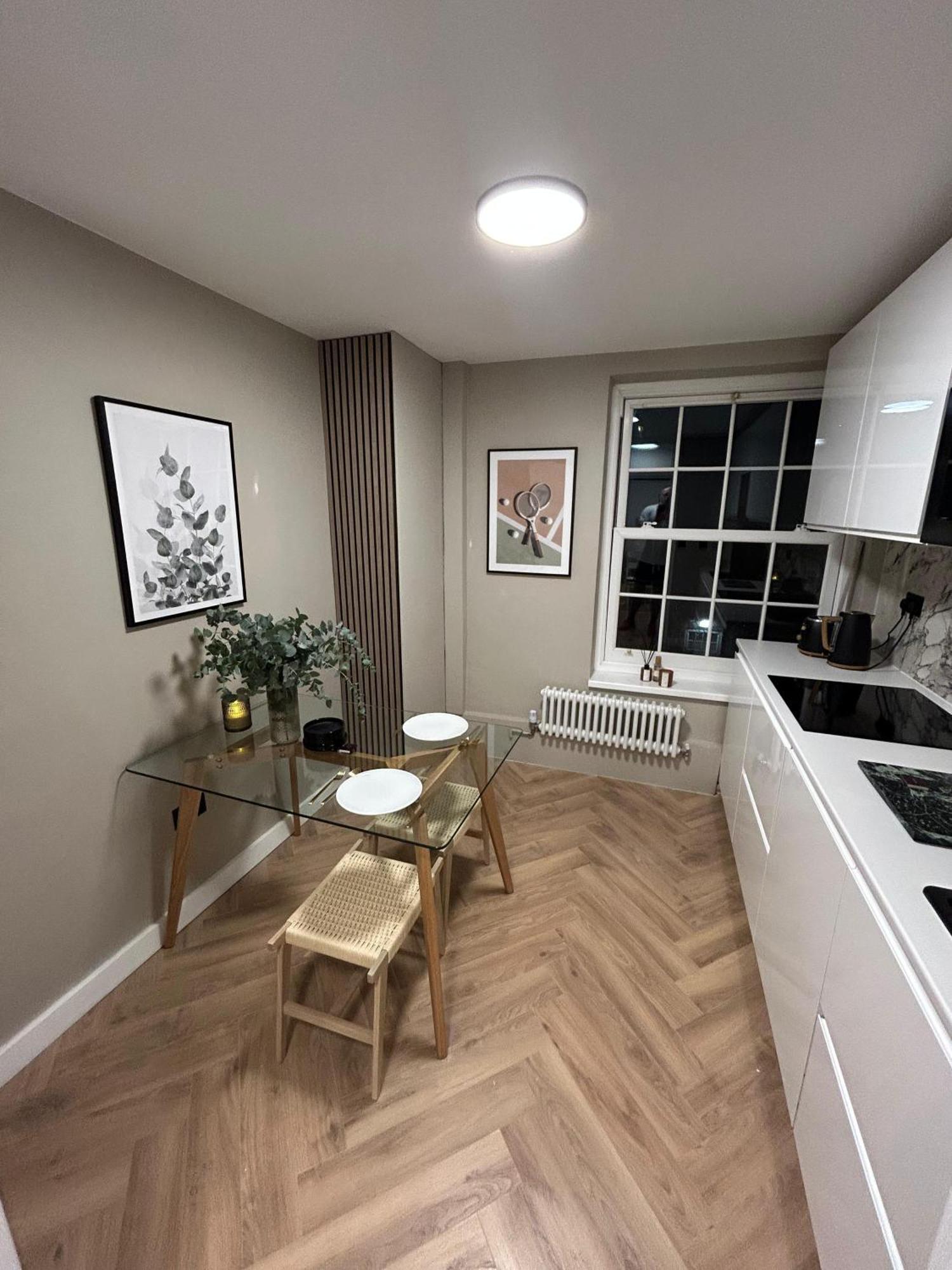 Stylish Zone 1 Apartment