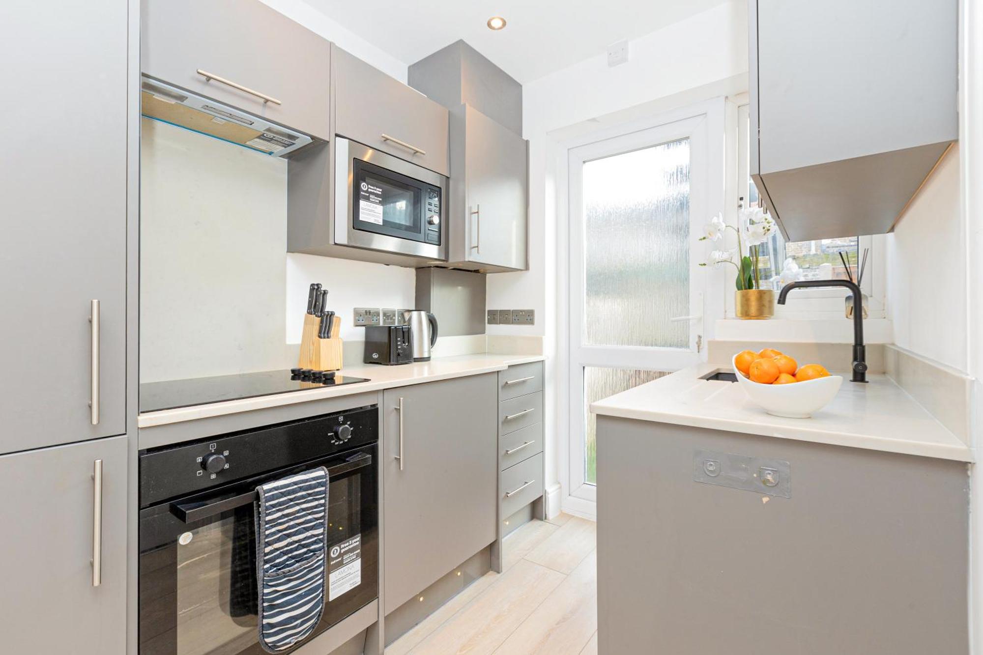 Appartement Classy 2br Btw Wimbledon & Streatham, 10 Min Tube