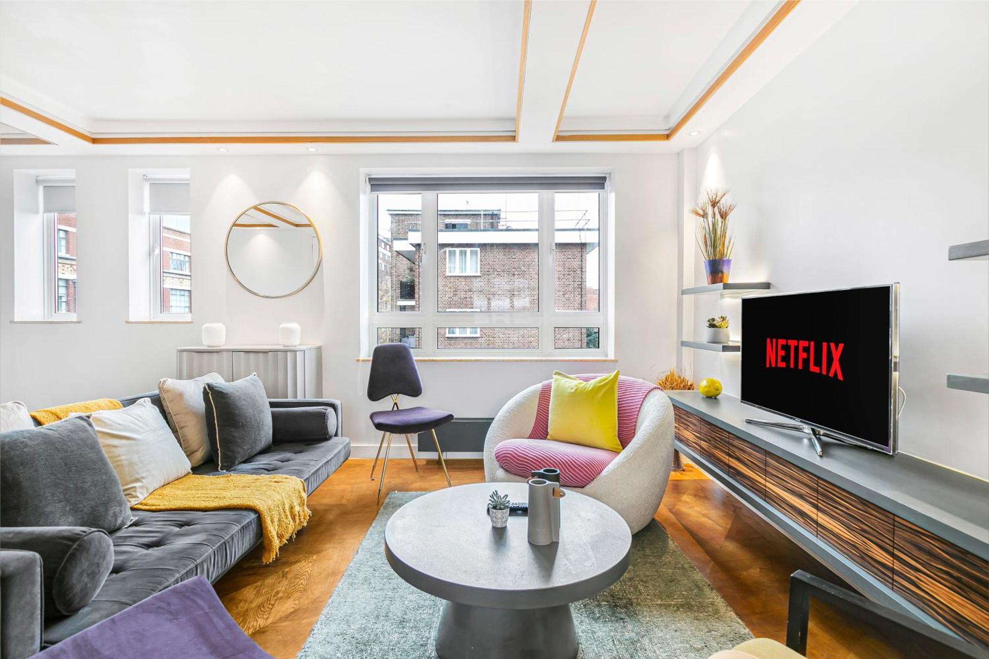 Luxurious 2 Bedroom South Kensington *