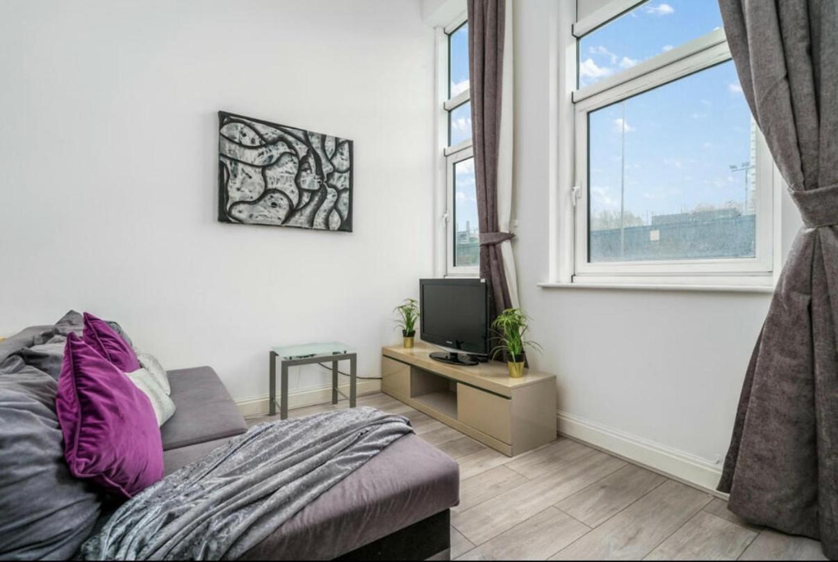 Luxurious Spacious 2 Bed W Terrace Appartement