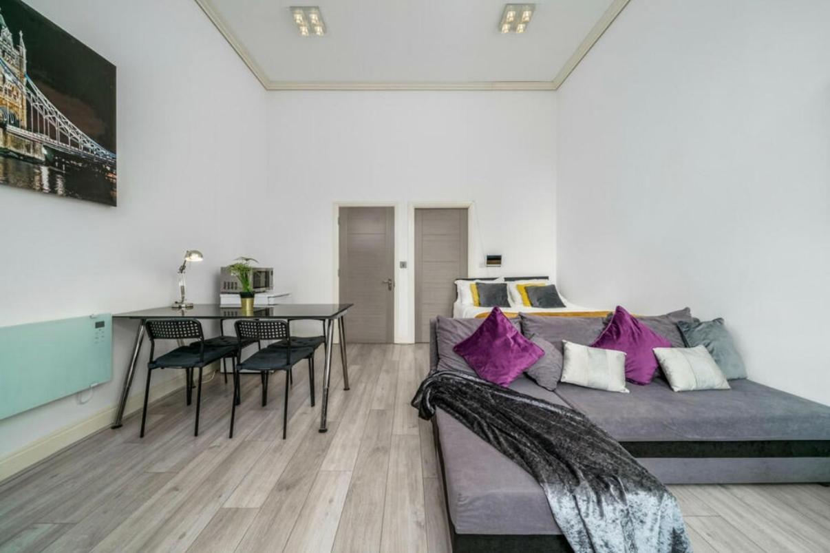 Appartement Luxurious Spacious 2 Bed W Terrace *