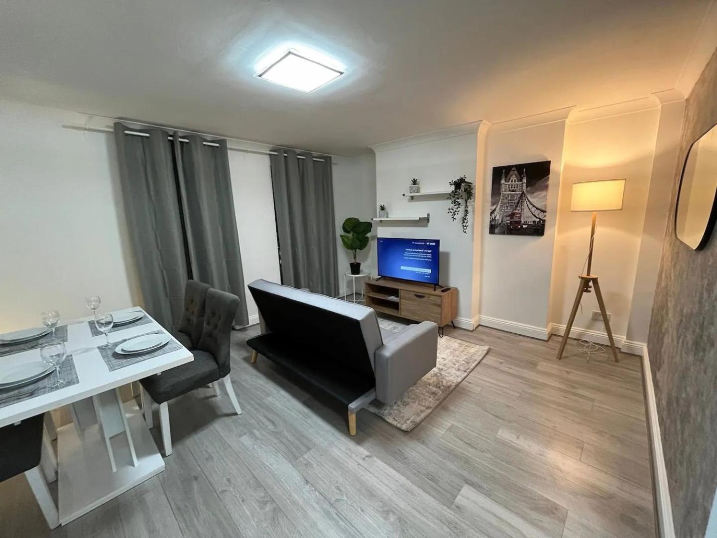 Apartamento Stylish Getaway In *