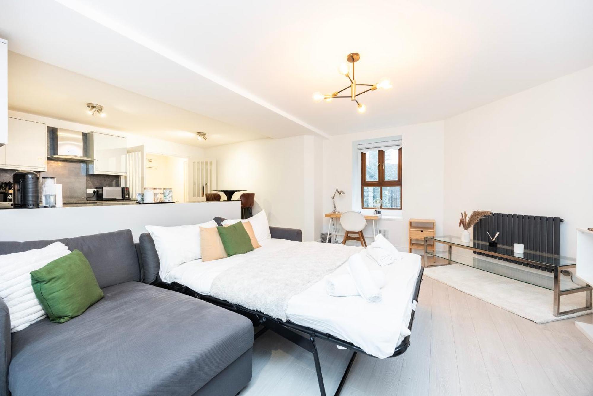 Modern 1 Bedroom North Appartement