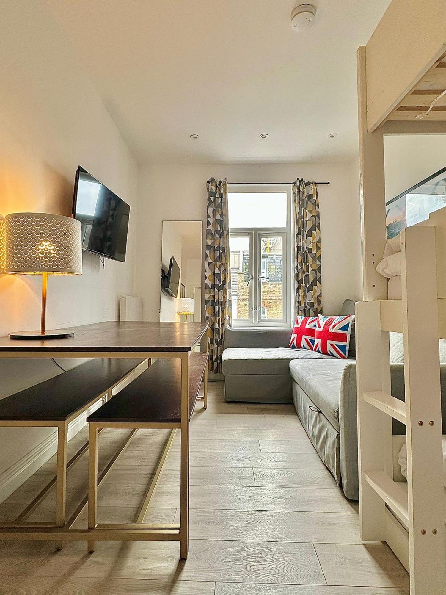 Flat A Garrat Lane * Londres
