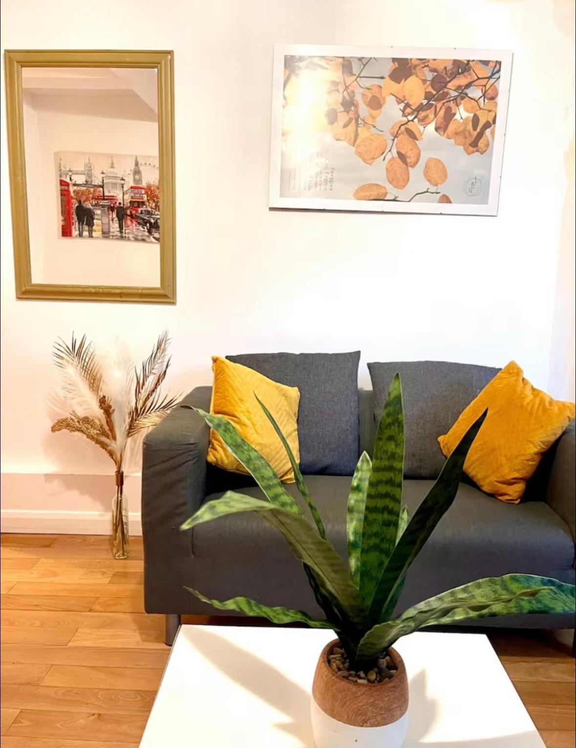 2 Bed Flat Near To Tower Bridge * Londres