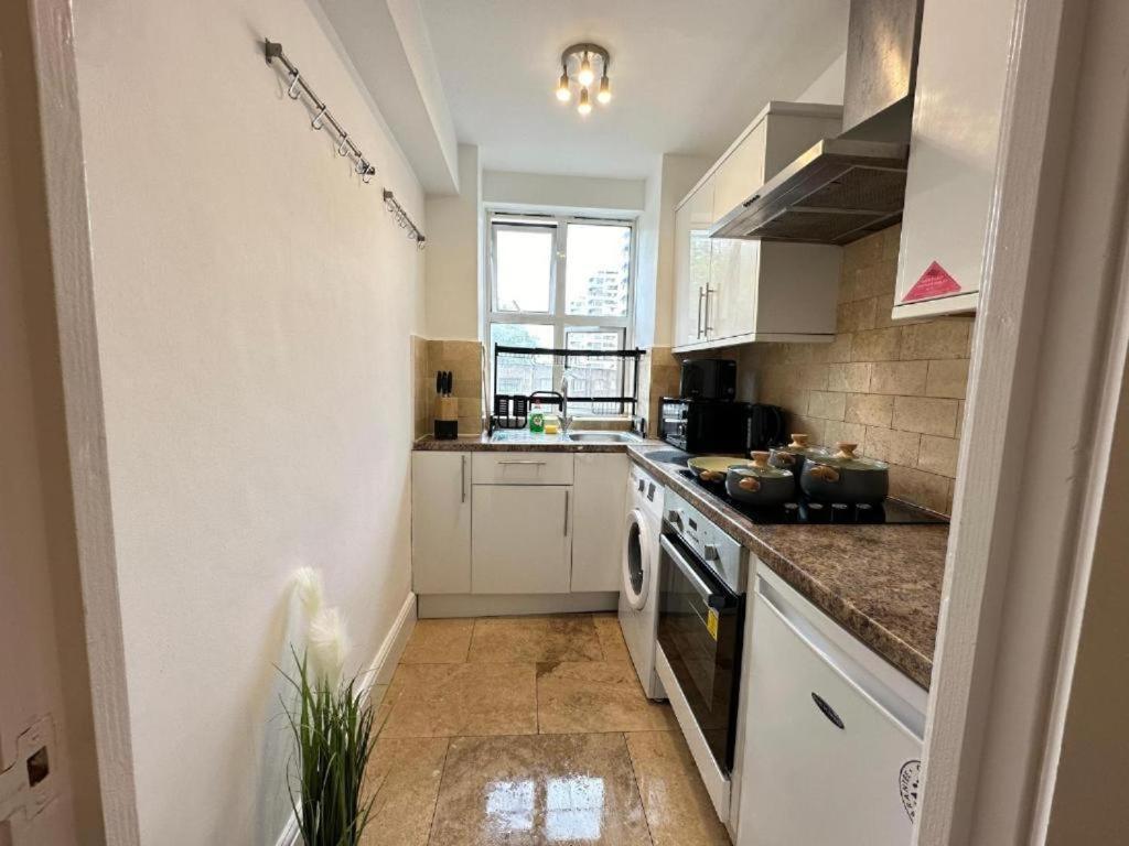 Kendal Street Beautiful Family Appartement