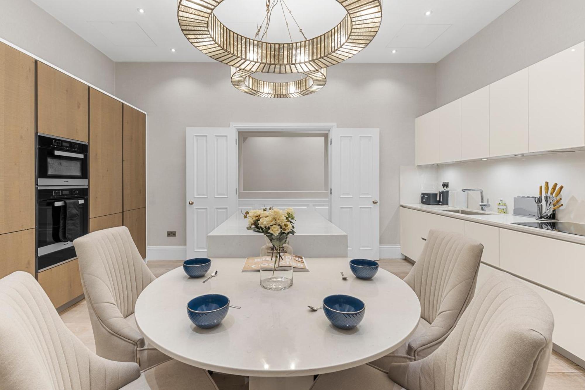 Appartement Duplex In Prime Londres