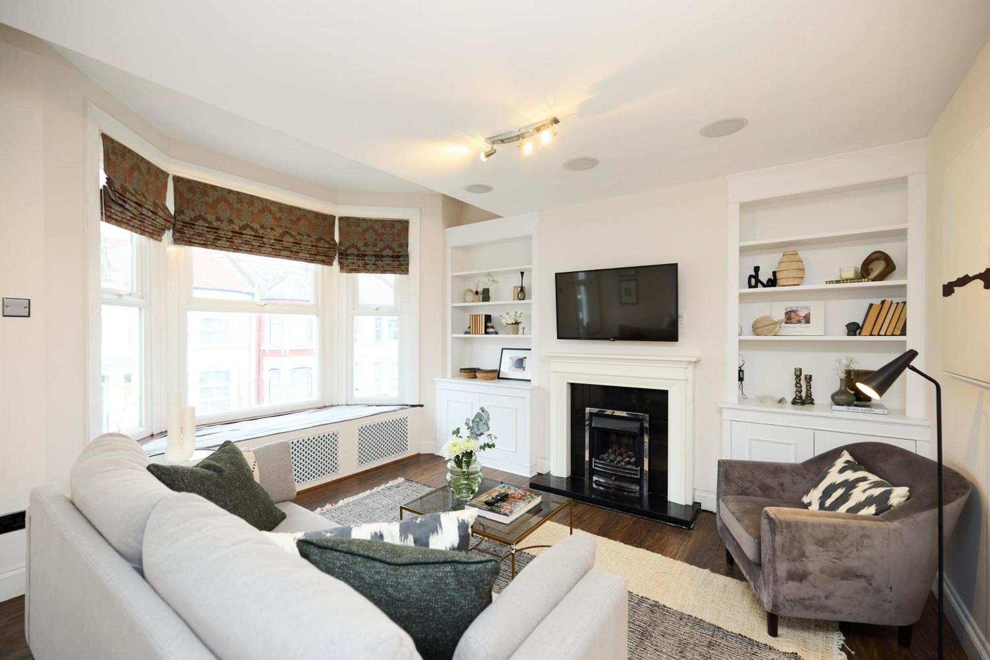 The Kensal Place - Modish 2bdr Flat With Study *