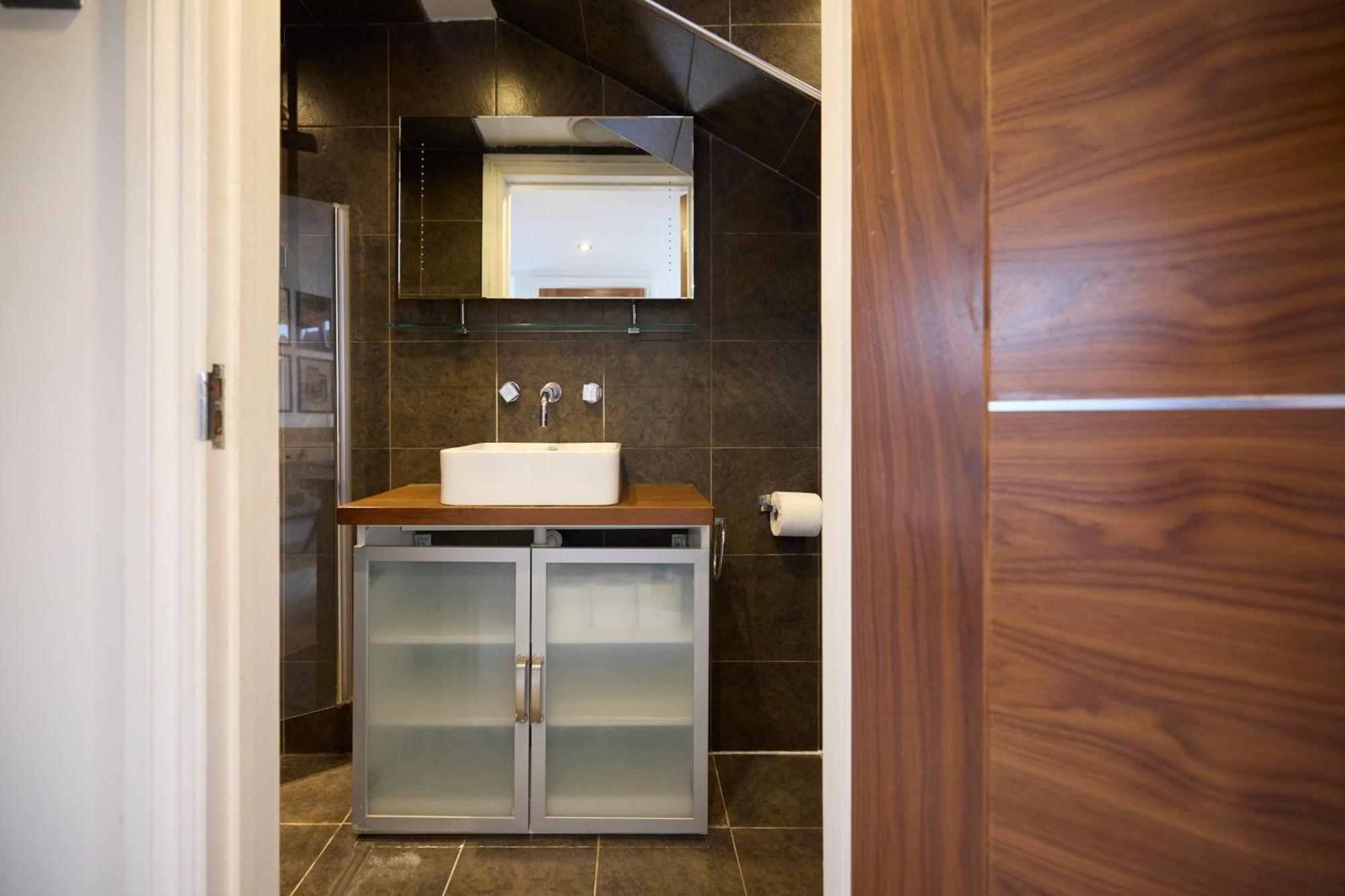 The Kensal Place - Modish 2bdr Flat With Study Appartement Londres