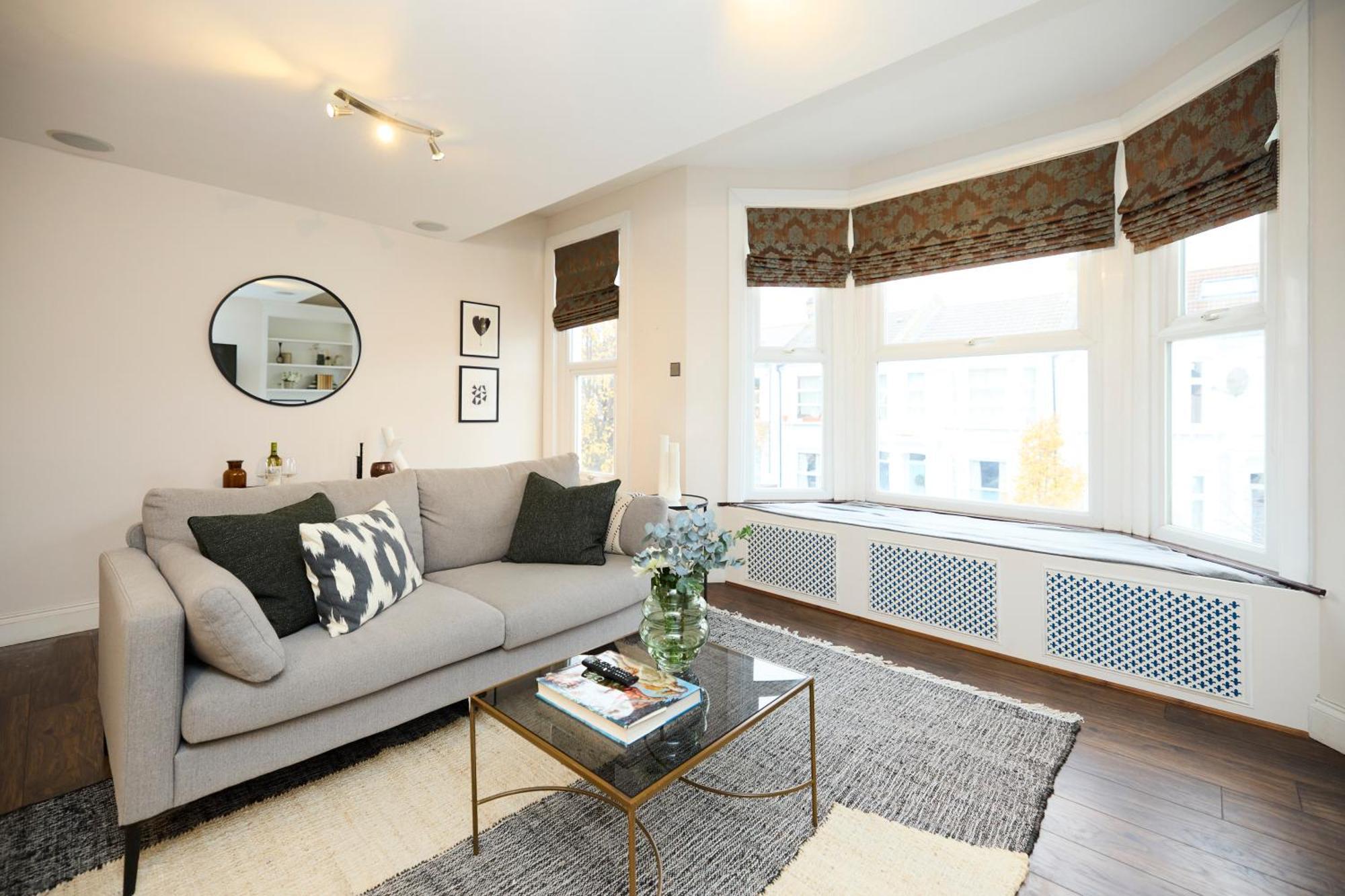 The Kensal Place - Modish 2bdr Flat With Study