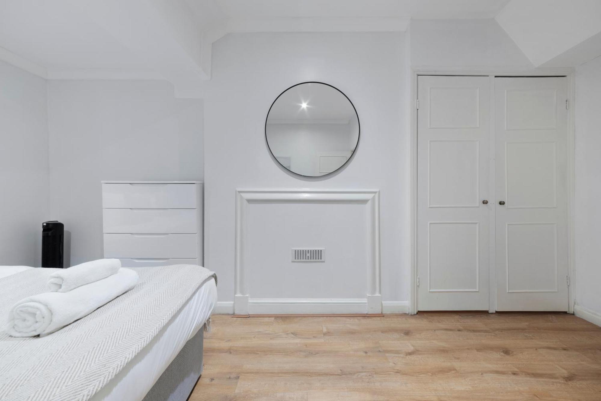 2 Bed Piccadilly 4 Apartamento Londres