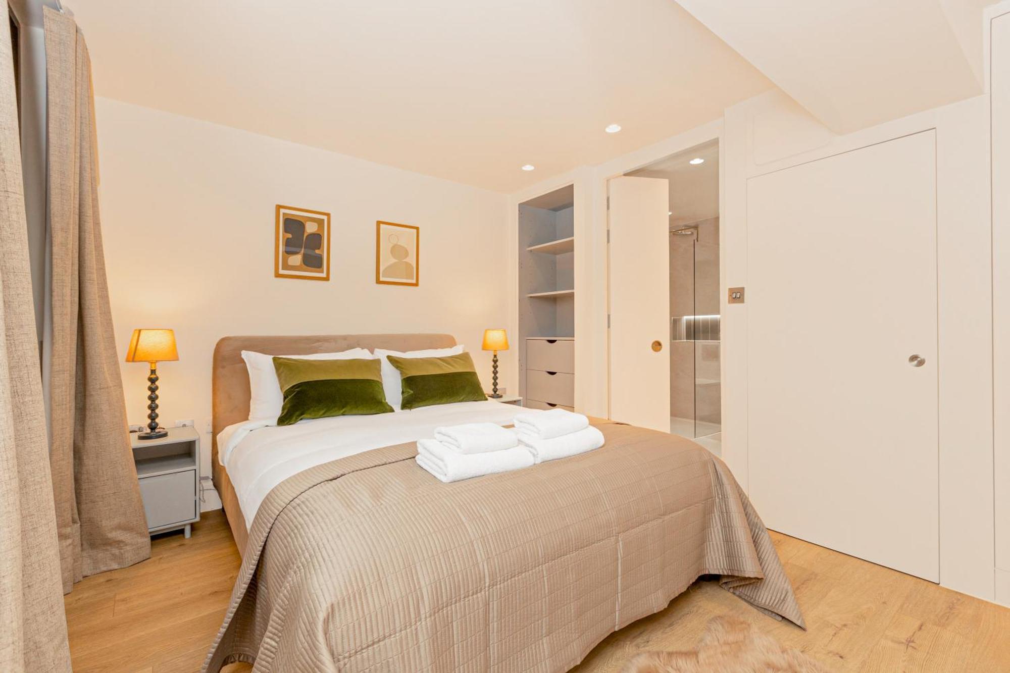 Modern Serviced 3 Minutes From Blackfriars Station *