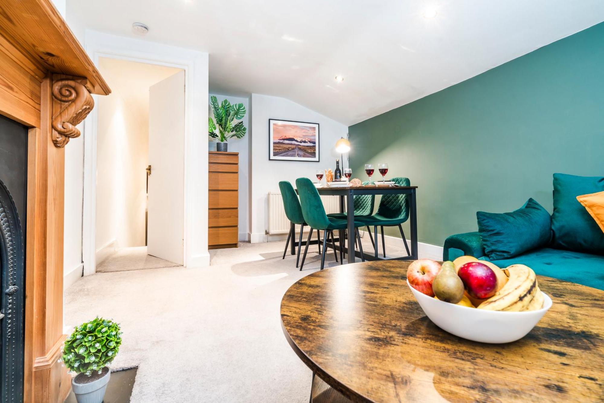 Appartement Charming Tooting Hideaway Garden, Resident Parking, Near Tooting Hospital Londres