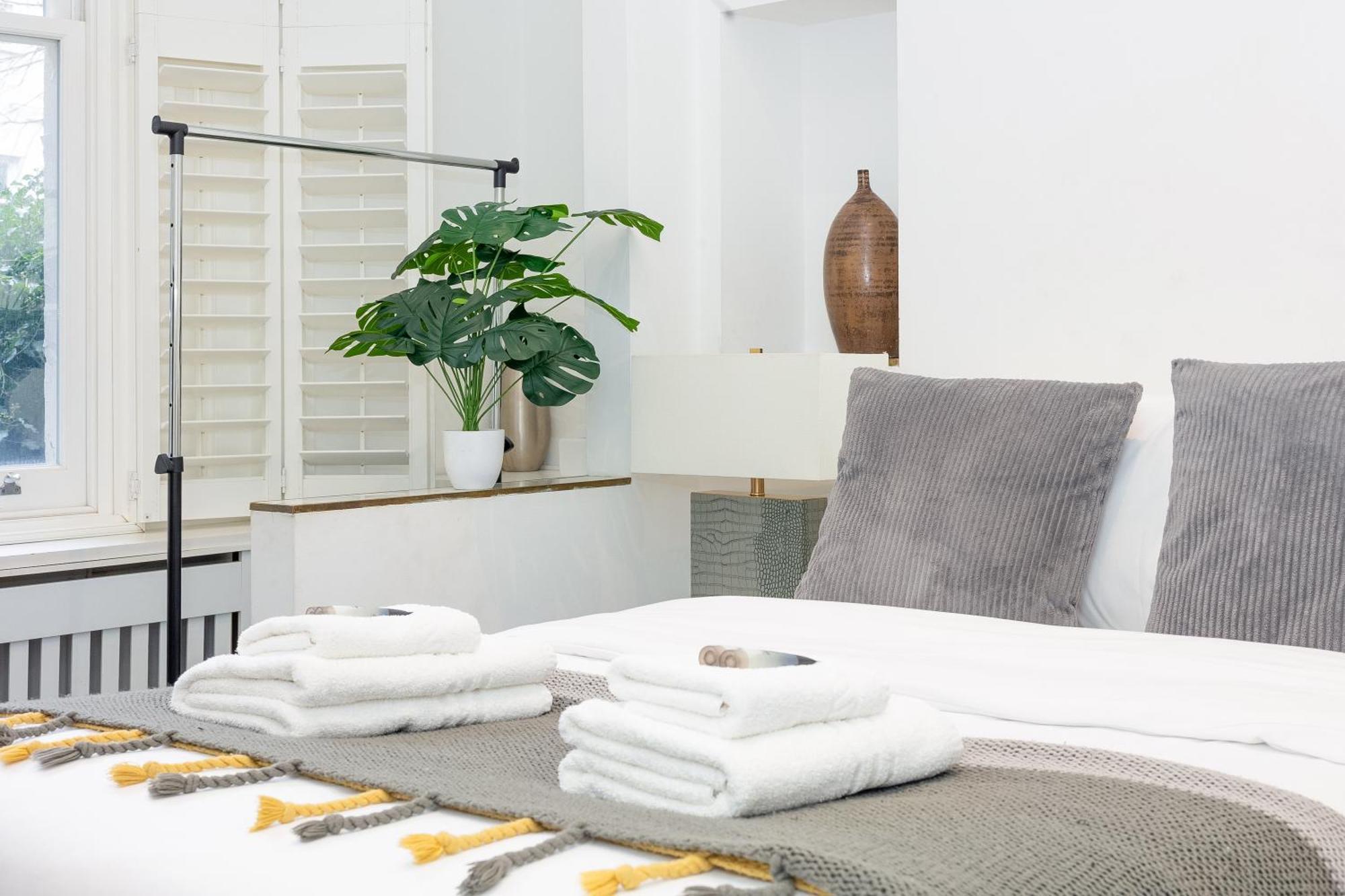 Lovely 2br Flat In Kensington, 2 Minutes Tube Appartement *