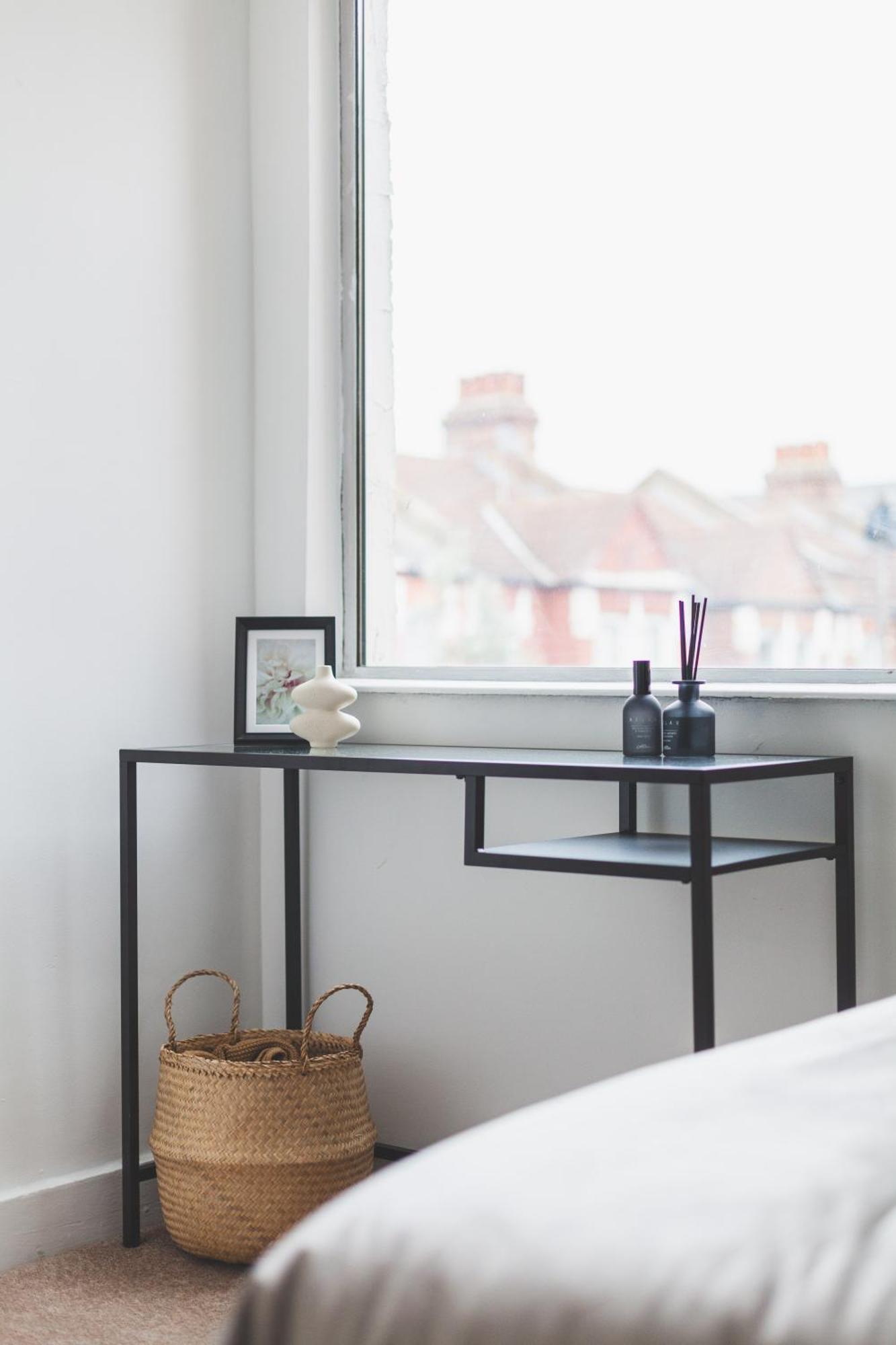 4 Bdr - 4 Mins Walk To Station, Private Garden Explore Christmas Apartamento Londres