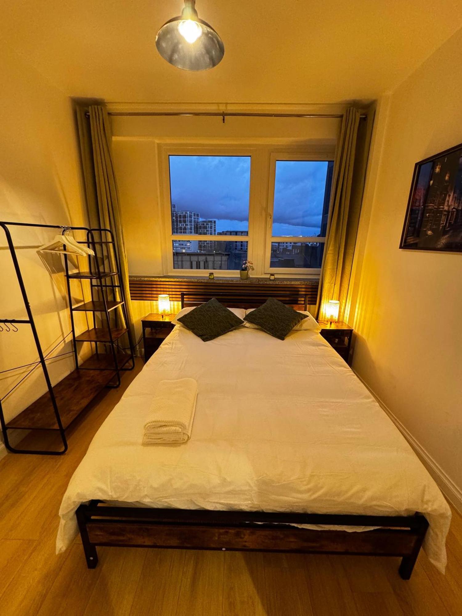 Apartamento Modern 2 Bedroom 2 Bathroom Flat, Free Parking Londres
