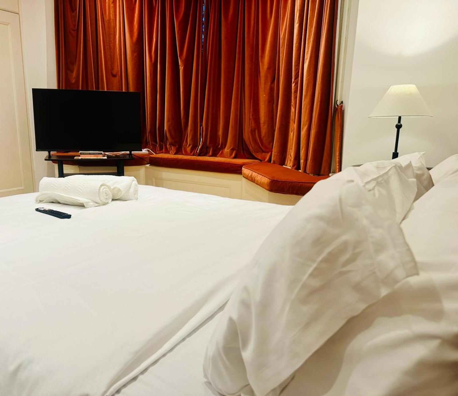 Charming Comfy By Kensington Apartamento
