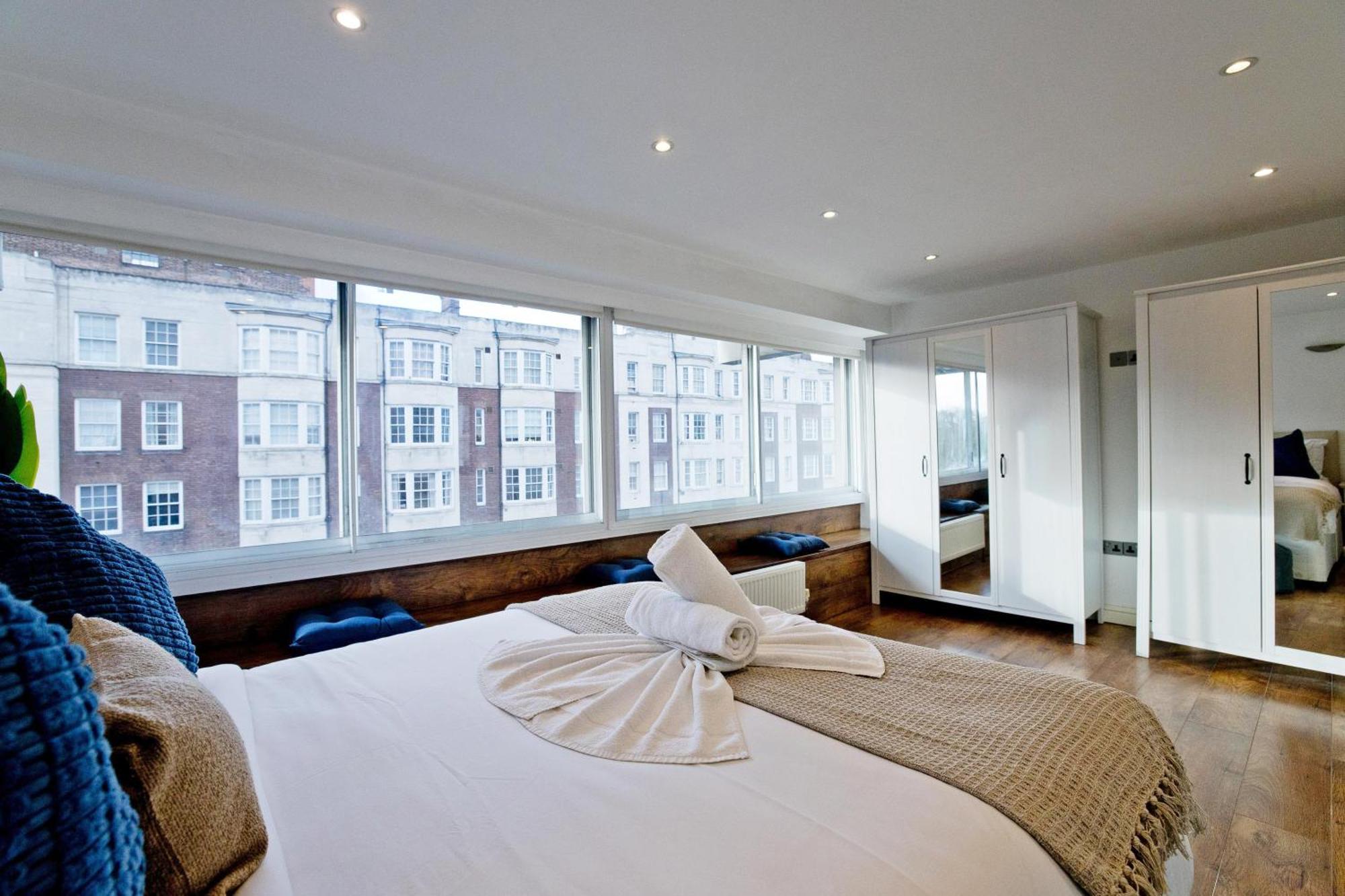 Imperial Queensway Appartement