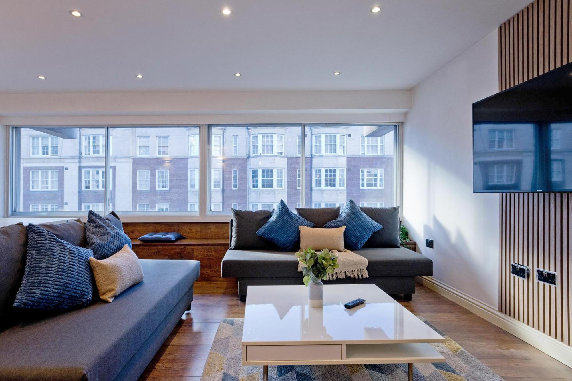 Imperial Queensway Appartement