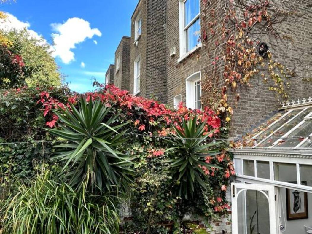 Apartment Kensington Secret Gem London