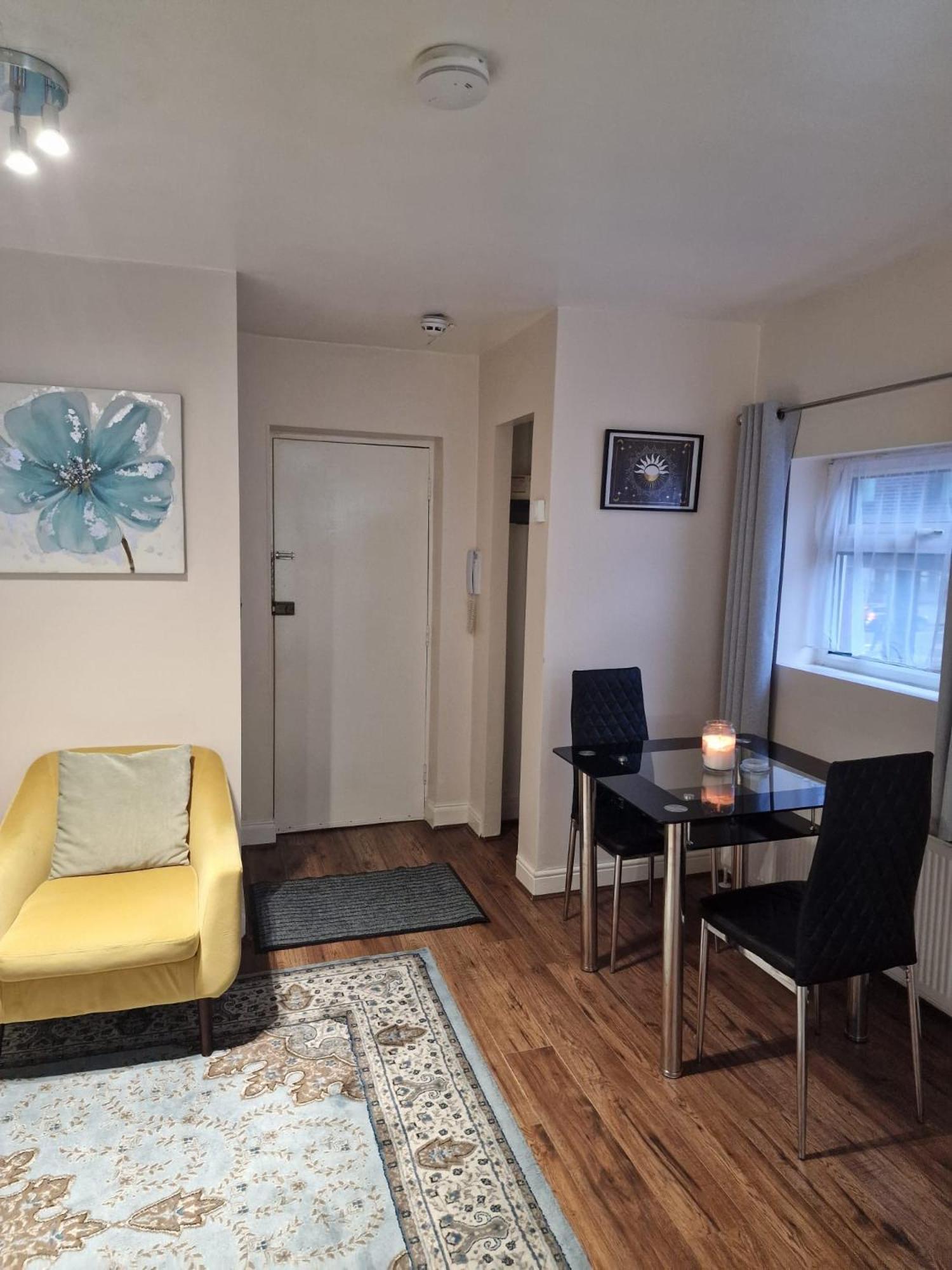 New 1 Bed Flat In Appartement