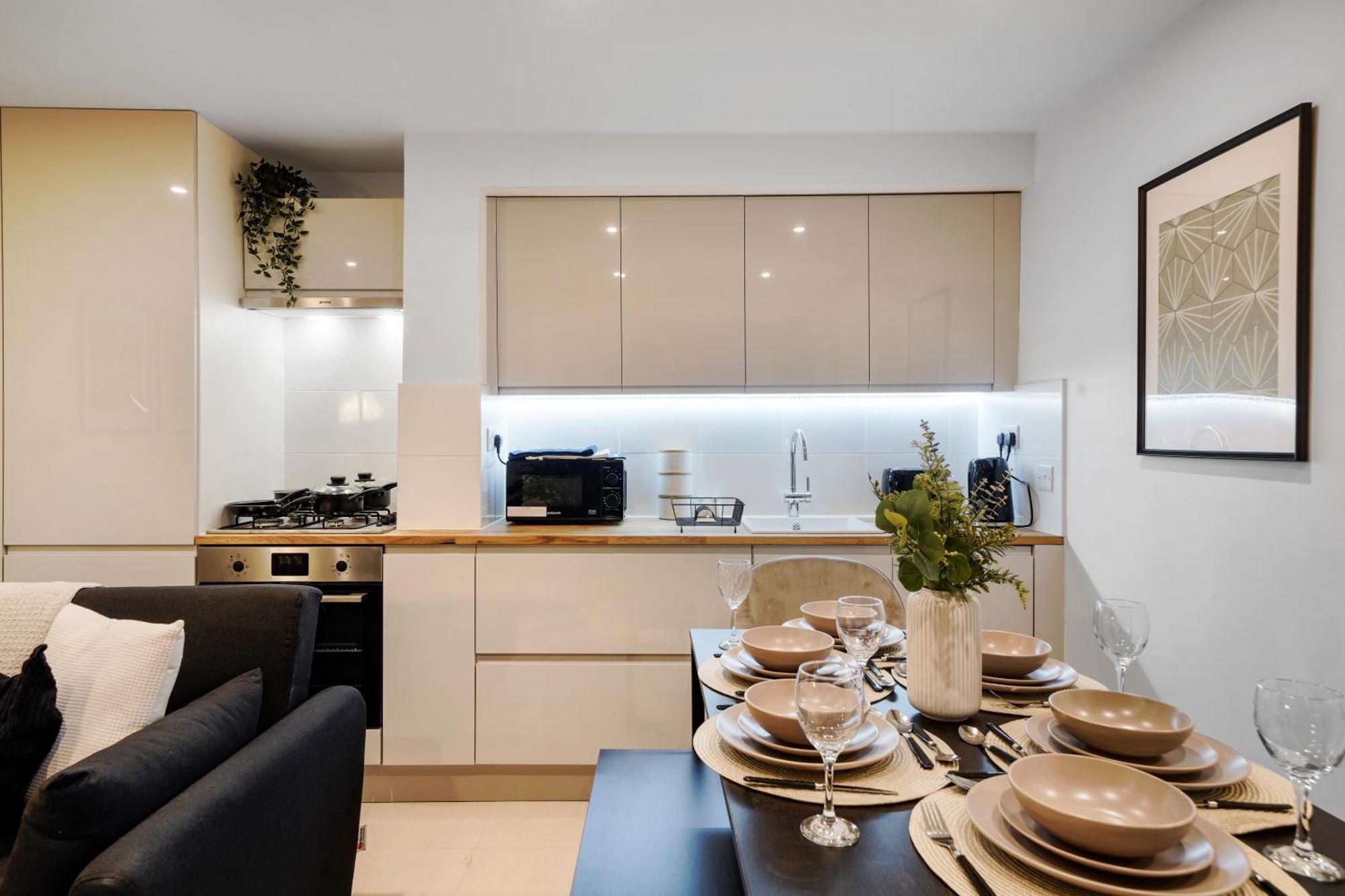 Classy House In Maida Vale - Private Garden Hébergement de vacances Londres