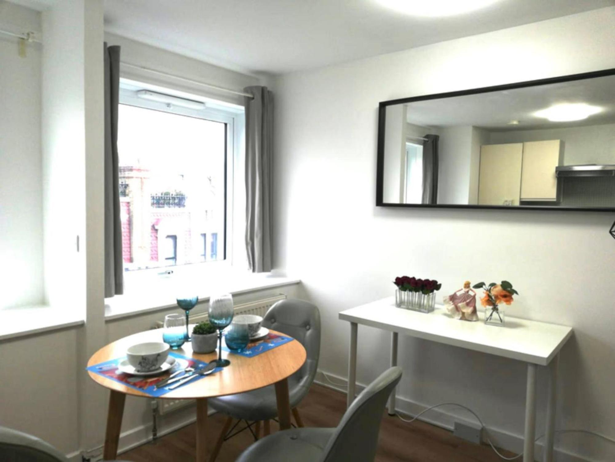 Luxurious Tottenham Court Road Charingcross Leicester Square Appartement Londres