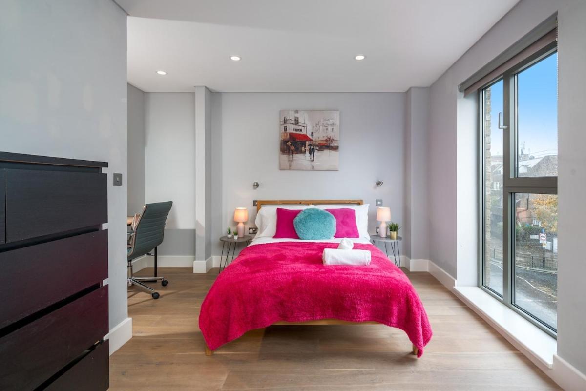 Prestige Lux 3bed 2bath Juliet Balcony On River Notting Hill * Londres