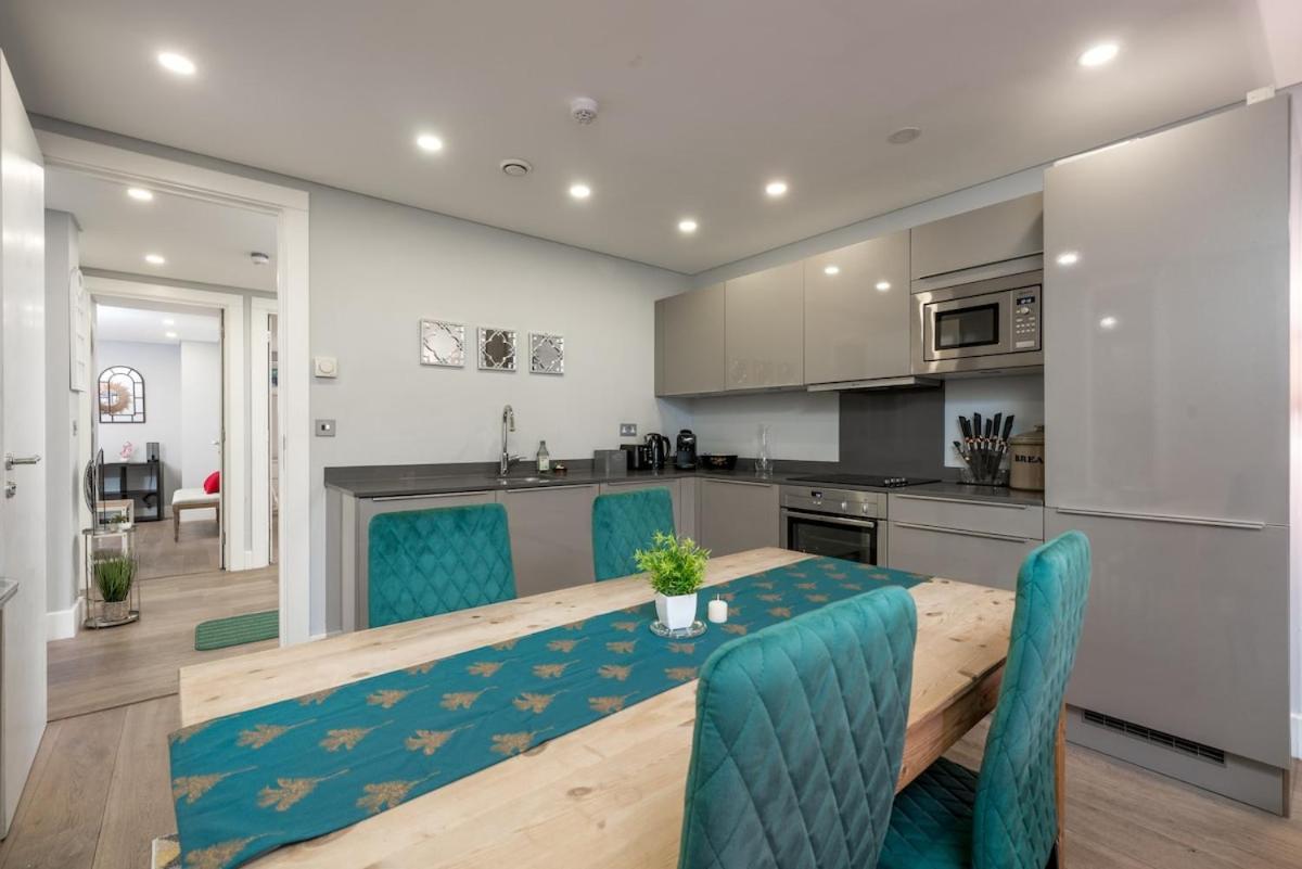 Prestige Lux 3bed 2bath Juliet Balcony On River Notting Hill * Londres