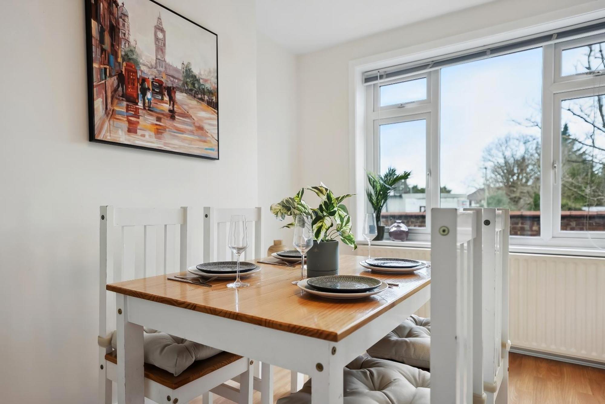 Vichy - Edgware Way 2 Bed Modern Apartamento *