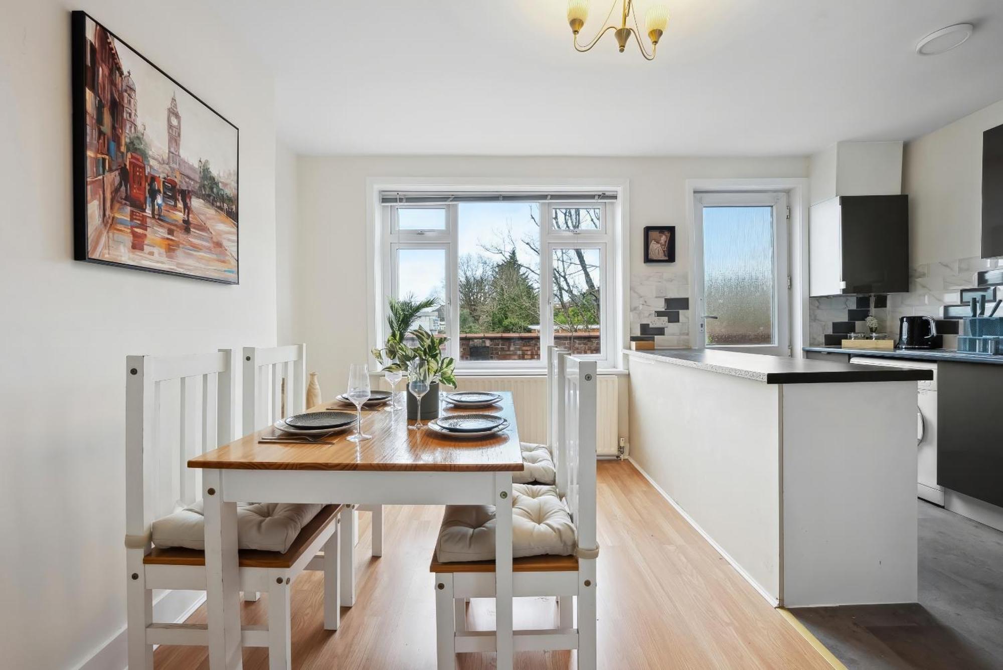 Vichy - Edgware Way 2 Bed Modern Londres